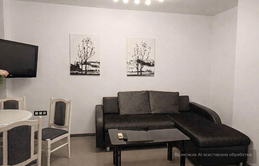 Дава се под наем Двустаен апартамент в Варна, Център - 55 кв.м за 458.49 € - Снимка #1