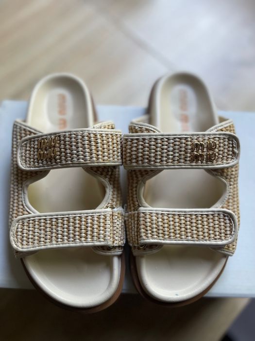 Дамски чехли Miu Miu