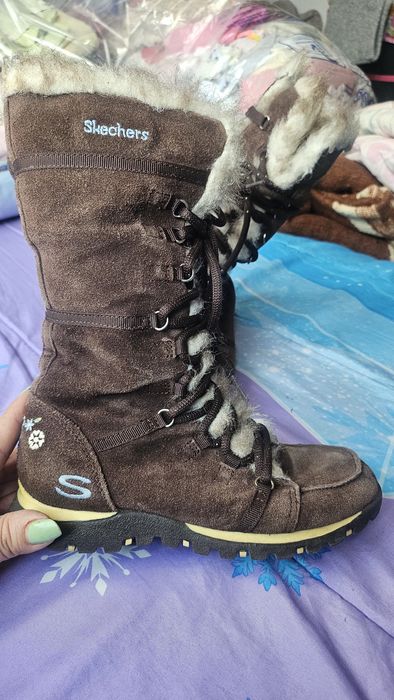 Ботуши sketchers и боти