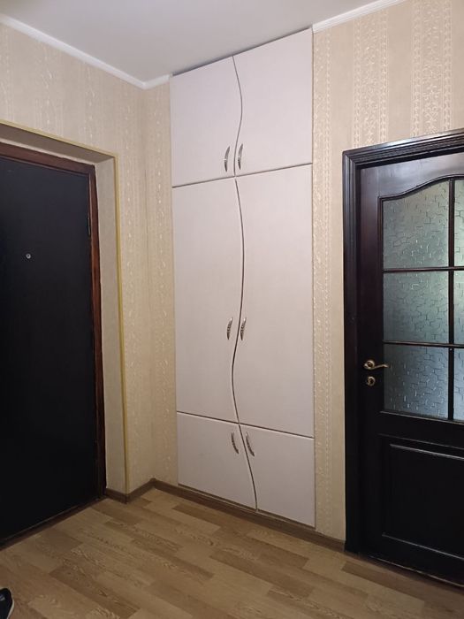 Сдаю 3х комнатную квартиру Ц-1