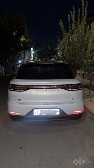 Leapmotr c11 2023
