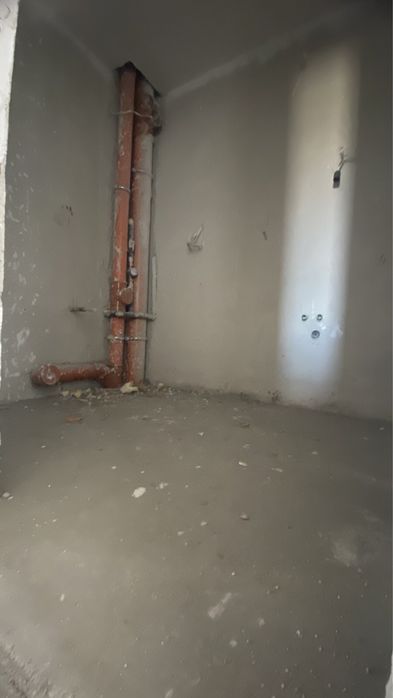 Продава се Тристаен апартамент в Пловдив, Остромила - 114 кв.м за 1202 €/кв.м - Снимка #11