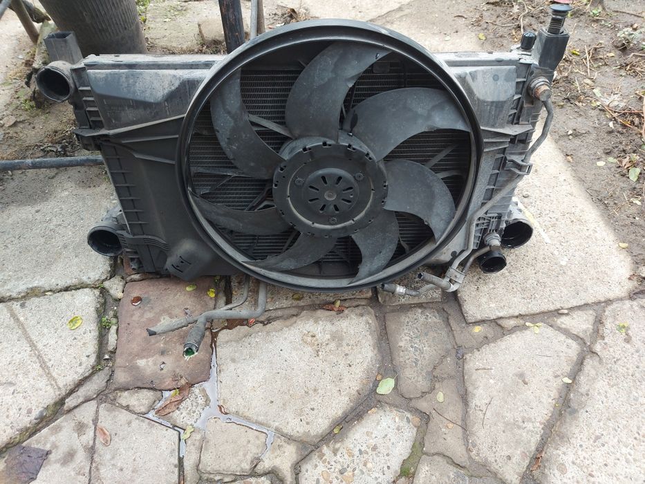 Воден , климатичен радиатор , перка Мерцедес Ц , ЦЛК / Mercedes CLK