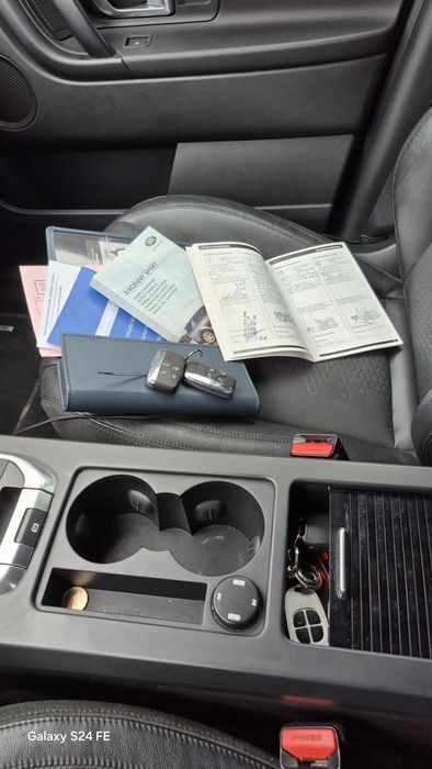 Land Rover Discovery Sport  2.0 TD, Automata  acoperis panoramic