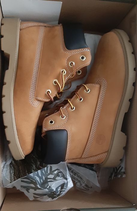 Ghete Timberland fete marimea 37