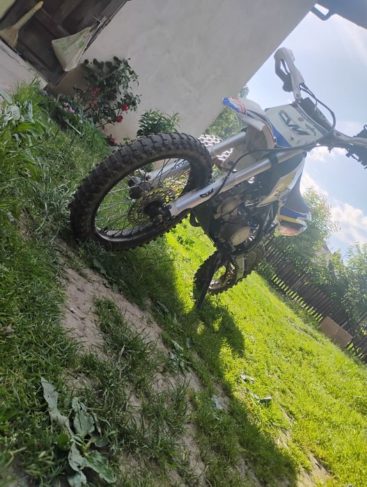 cross Apollo rfz 125 cc 4t