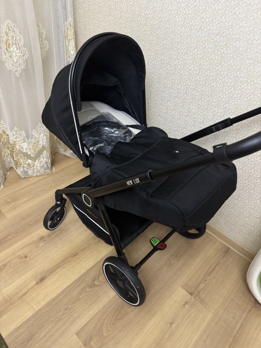 Детская коляска отличного качества