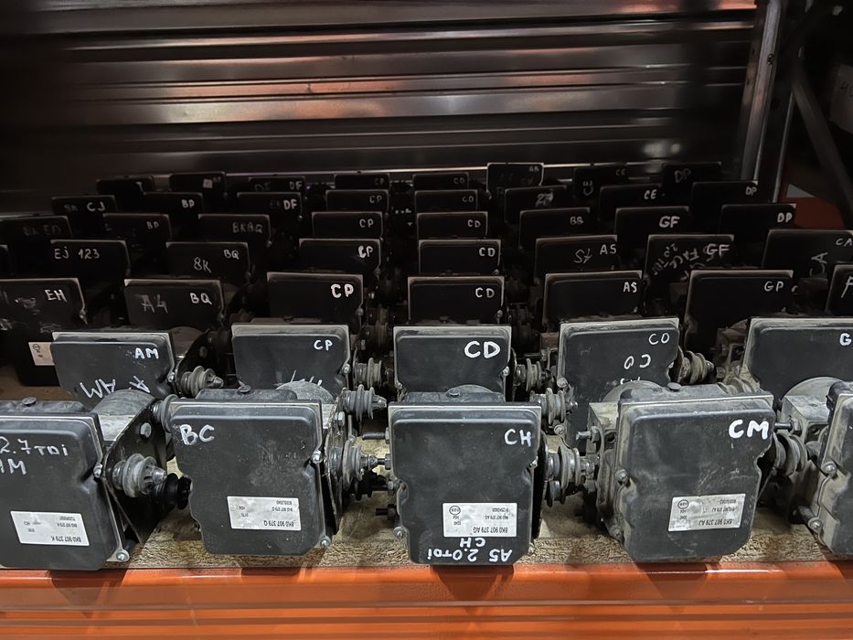 Abs модул Абс за Ауди Audi A5 S5 A4 8k0 614 517 bp