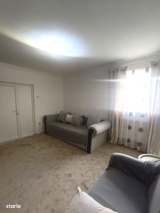 Rahova - Str. Oltului – Apartament 2 camere – Parcare – 400 EUR