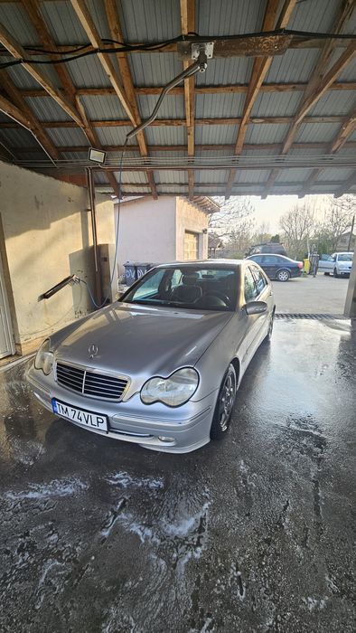 Mercedes c class an 2000