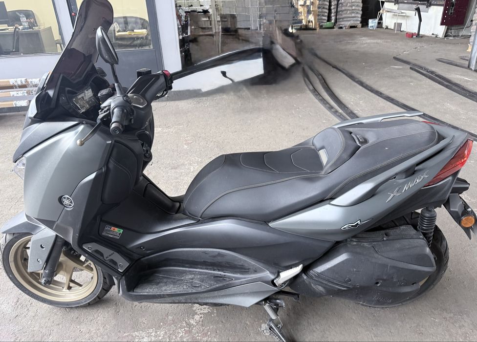 Yamaha x-max300-2020г