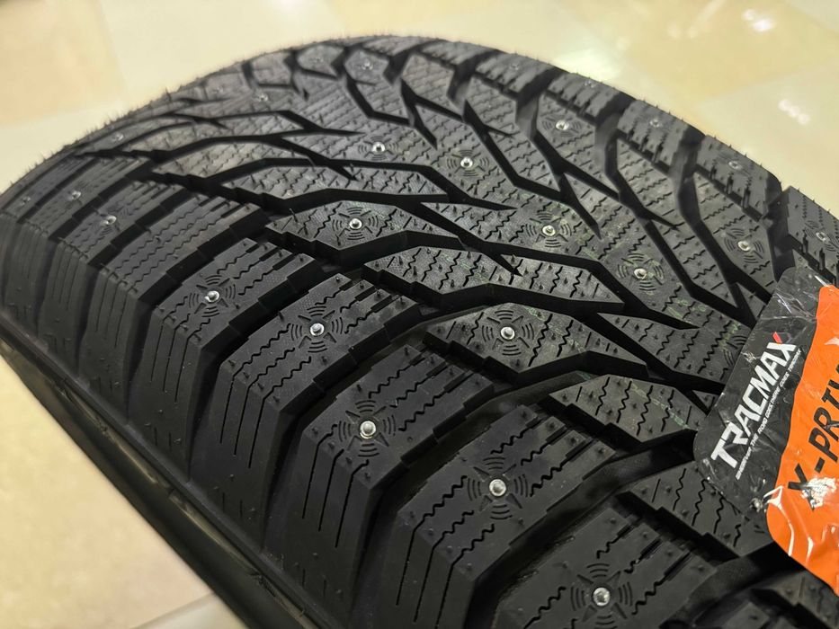 Автошина 235/50 R21 Tracmax X-Privilo S500 101T