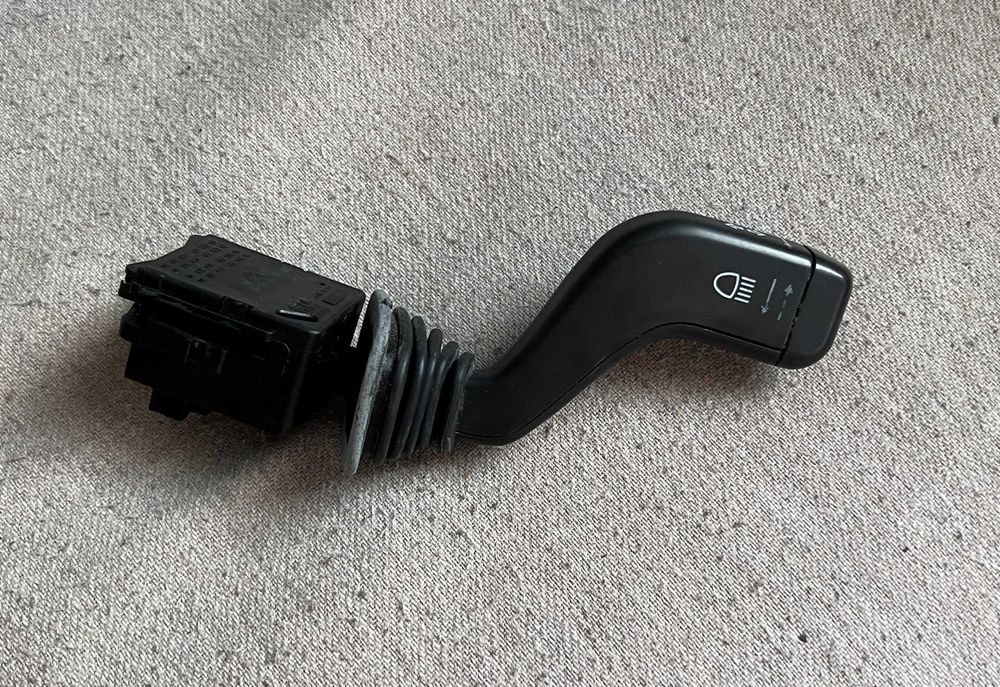 Maneta semnalizare + fază lungă Opel Corsa C, Meriva, Combo, Tigra