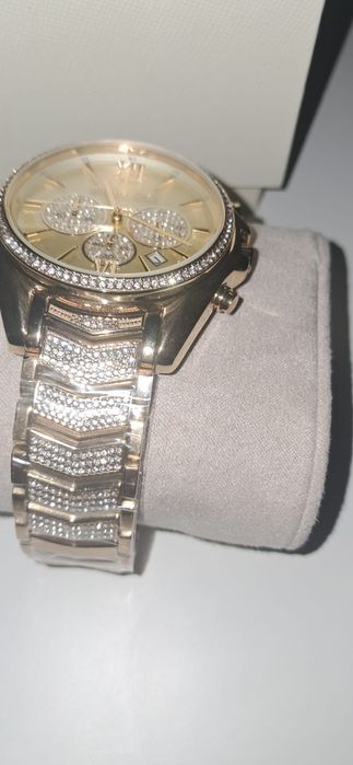 Vând ceas dama nou in cutie Michael Kors