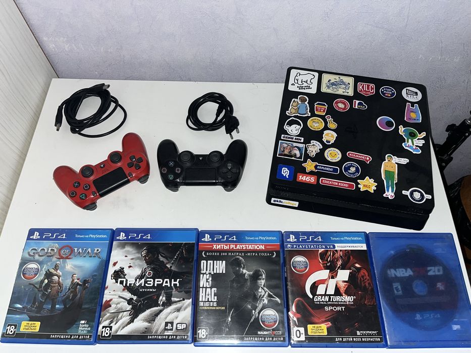 продам ps4 slim 512гб