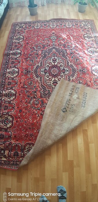Продам ковёр натуральный