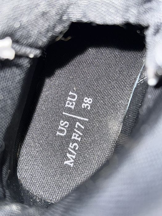 Рисувани боти с гумена подметка