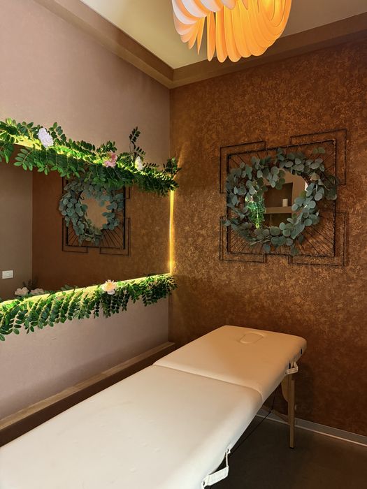 Afacere la cheie salon infrumusetare  UNIVERSITATE