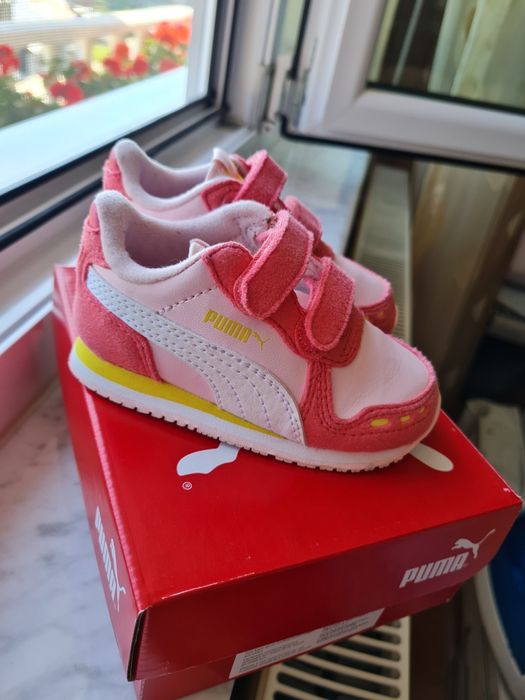 Adidași Puma mărime 20