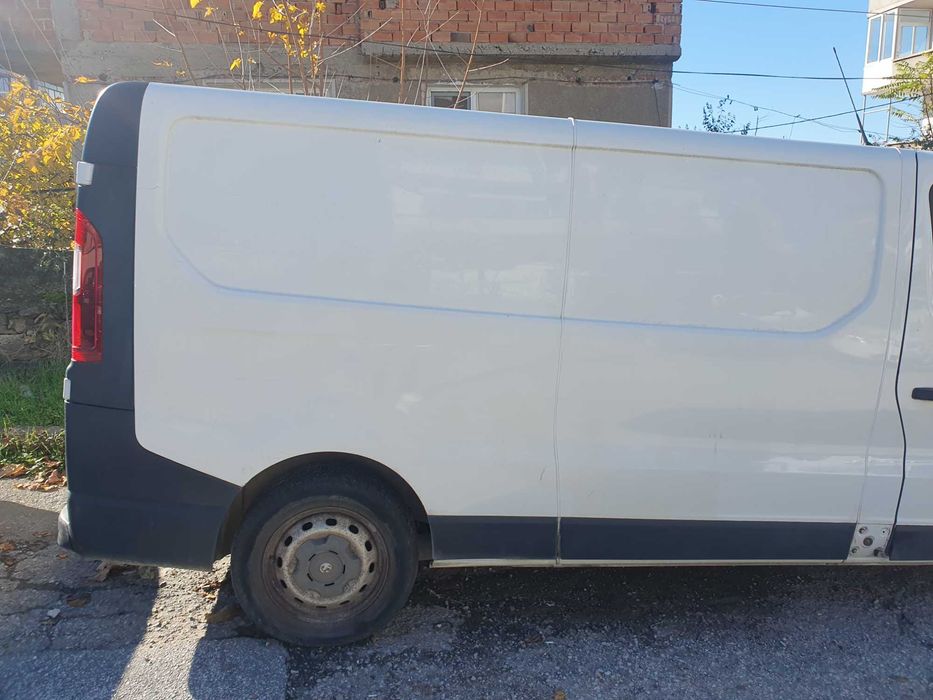 Opel vivaro PRODADEN !!!