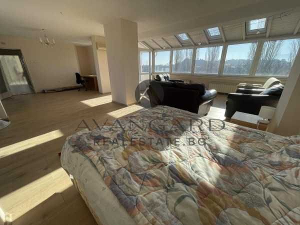 Продава се Четиристаен апартамент в Пловдив, Кършияка - 250 кв.м за 1800 €/кв.м - Снимка #4