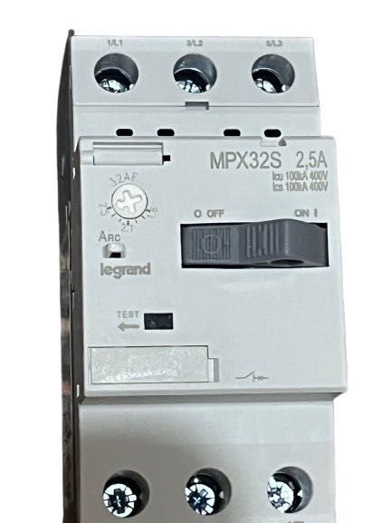 Disjunctoare mpx3 32s 2,5A