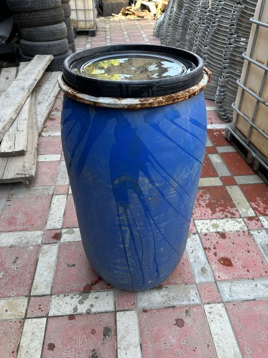 Бочки пластмассовые 170 л