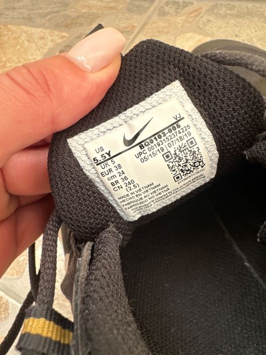 Nike air 270  react женски черни