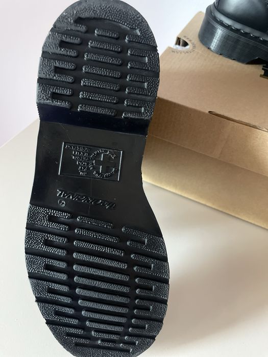 Ghete Dr. Martens nr. 37, 1460 Mono