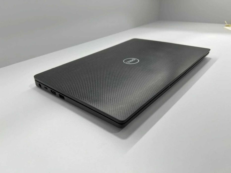 Laptop SH Dell Latitude 7300 i7-8665U 16gb RAM SSD NVME 512 13.3 FHD