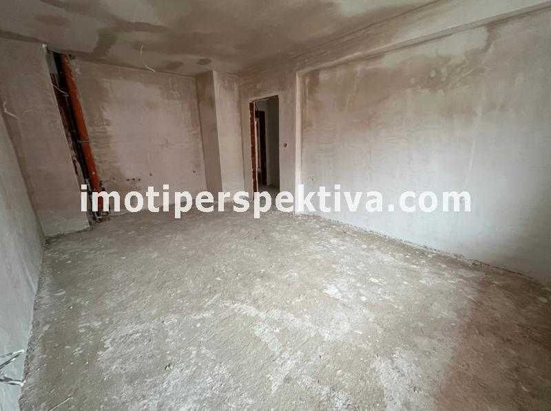 Продава се Двустаен апартамент в Пловдив, Остромила - 60 кв.м за 621 €/кв.м - Снимка #1