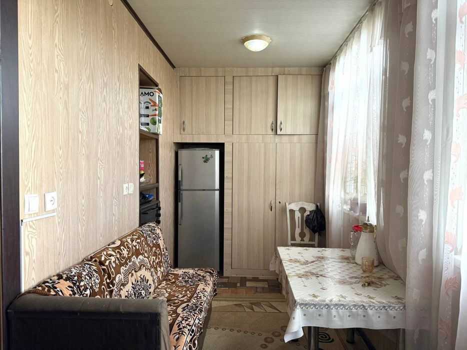 Продается 3/4/4 - 77 серия Кадышева ул Иззат