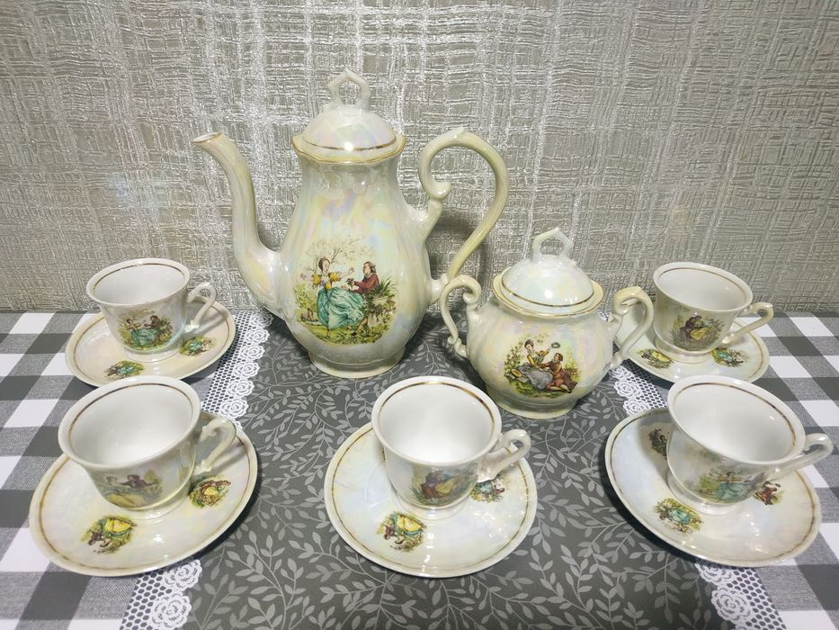 Кофейный сервиз "Свидание" Югославия