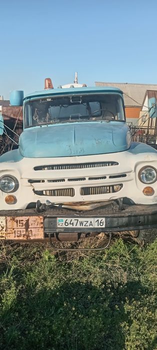 Автогазозаправщик.