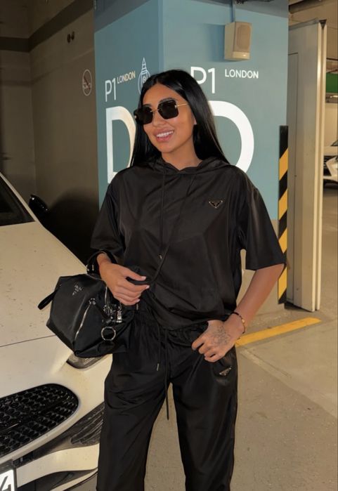 Костюм женский прада