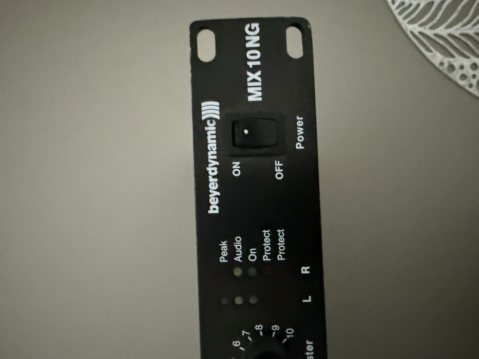 beyerdynamic MIx - 10 NG Rack Mixer 230V