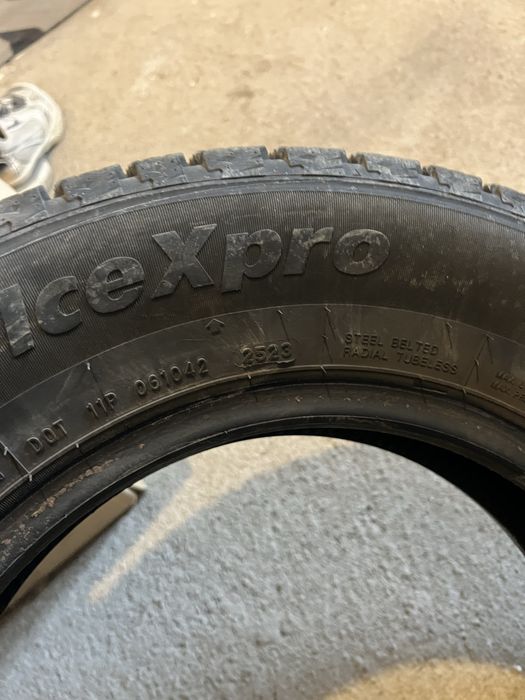 Зимние шины 185/70/14