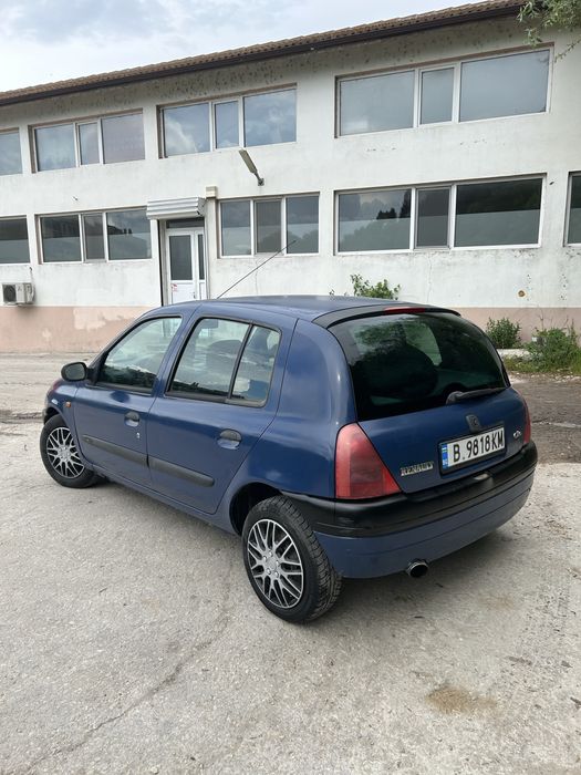 Renault Clio 1.2 Бензин