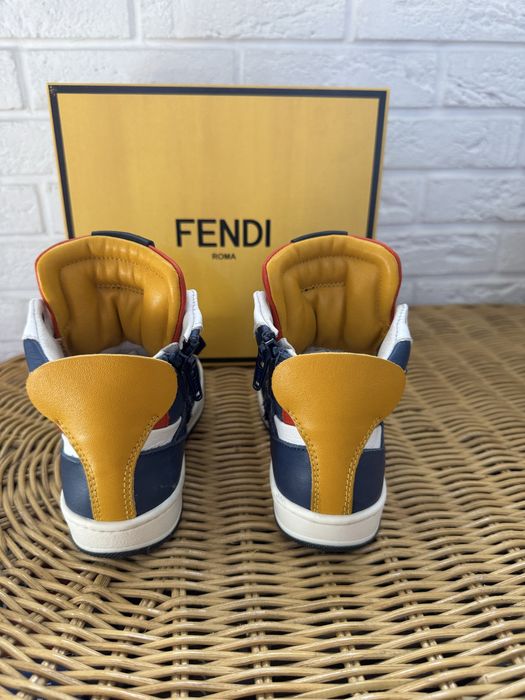 Ботинки Fendi 27 размер
