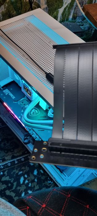 Райзер-Pci-4.0-16x