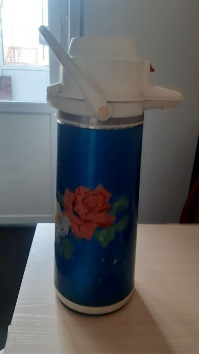 Продам термос за 2000 тенге
