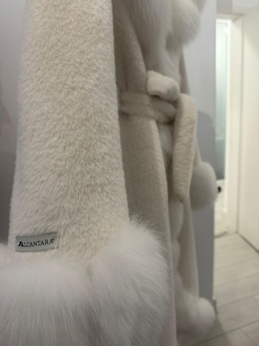 Palton Blană Vulpe Polară