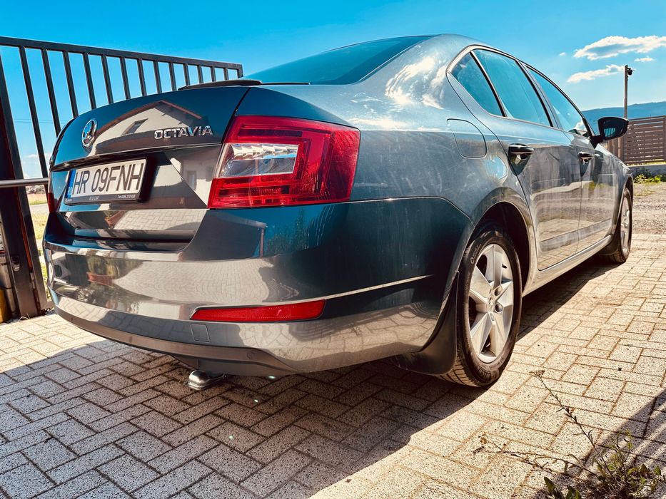 Škoda Octavia III 1.2 TSI Elegance | 2014 | 127.000 km | 7.200 € negociabil