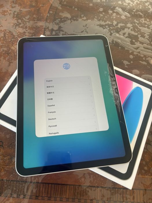 Планшет Apple iPad A16 11, 6 Гб/128 Гб