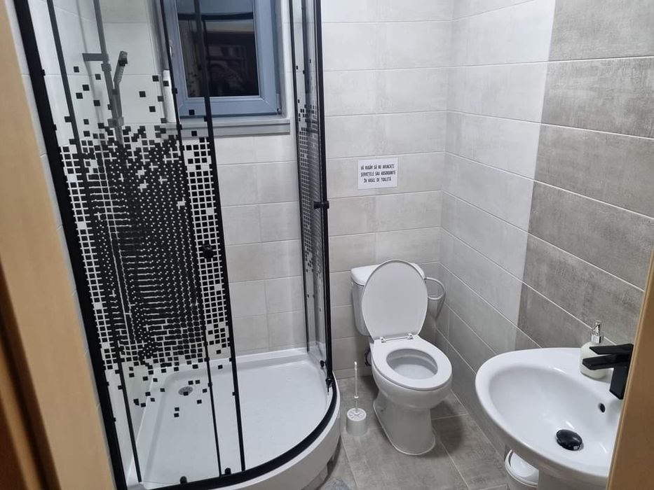 Închiriez cabana cu piscina interioara-Vila Teta Porumbacu de Sus