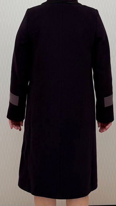 Продам пальто фиолет