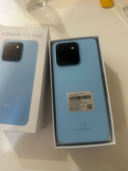 Срочно продается телефон Хонор Х5