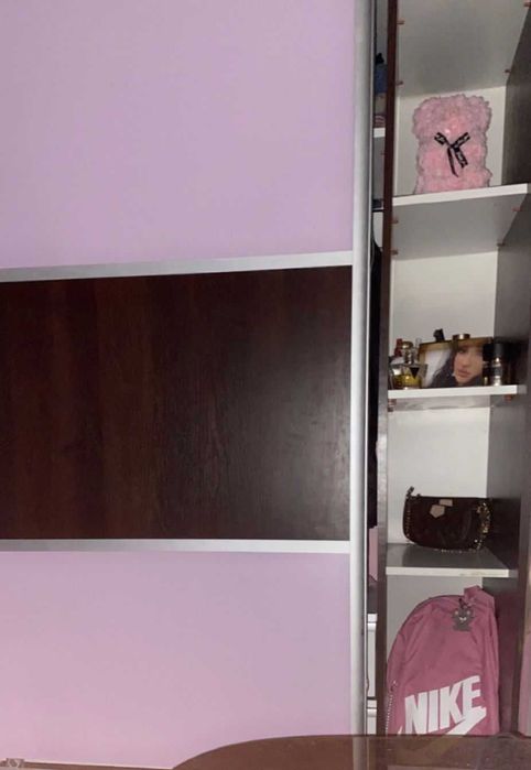 Inchiriez apartament