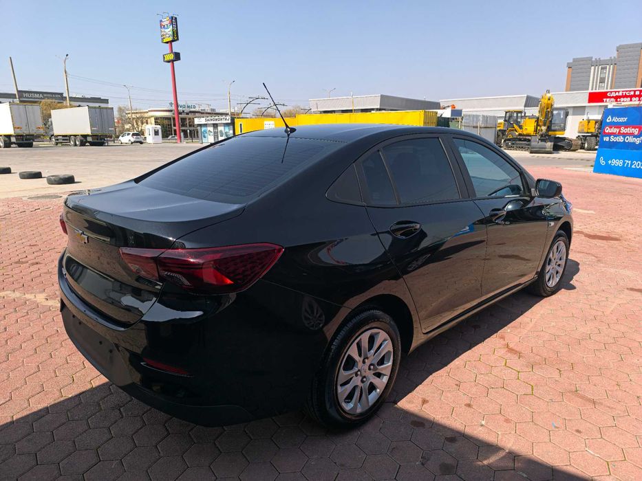 Продам Оникс Механика Onix 2025 Avtokredit