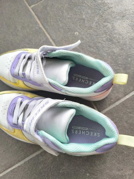 Skechers fetițe  Mărime 33.5, 21 cm